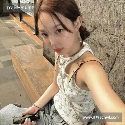 司冕谦